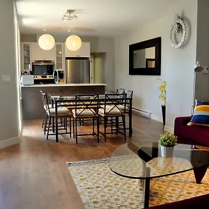 https://le-mont-royal-sky-by-homeinmontreal.hotels-in-montreal.org