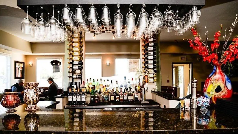 Hotel Quality Inn & Suites Edmonton International Airport Leduc